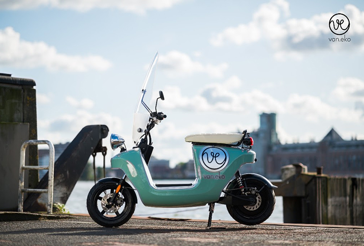 Electric Motorcycles News - Be.e electric scooter
