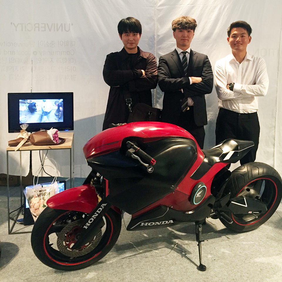 Electric Motorcycles News - South Korean students design electric motorcycle