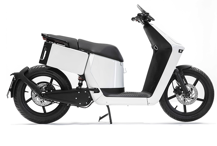 WoW! Electric scooter - Italy - Electric Motorcycles News | THE PACK
