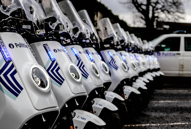 Niu Flagshipstore Antwerpen - Brussels Police - THE PACK - Electric Motorcycles News