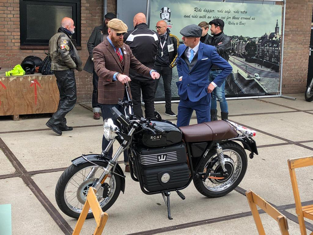 The Distinguished Gentleman’s Ride - THE PACK - Electric Motorcycles News