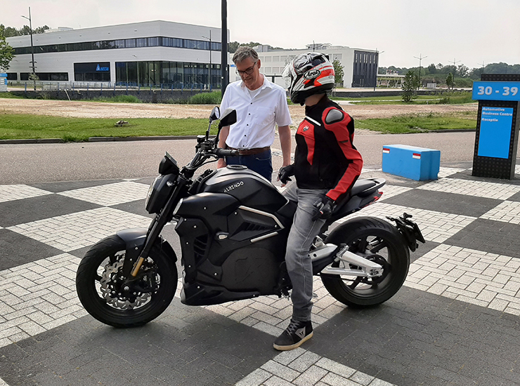 Alrendo Motorcycles Test Days - E-center - THE PACK - Electric Motorcycles News